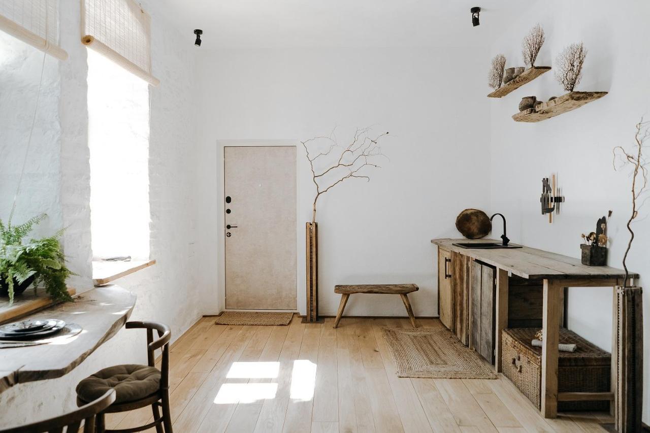 N O C T U R N E Apartment Kamianets-Podilskyi Luaran gambar